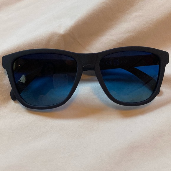 Goodr “OG” sunglasses - Picture 4 of 9